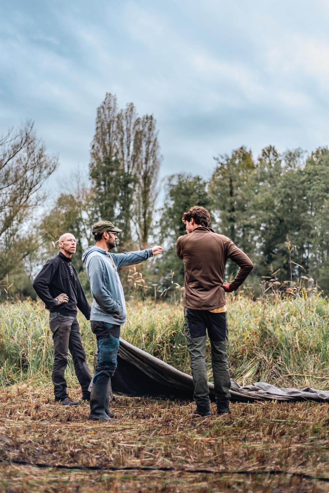 Reportage: Natuurpunt volunteers gather to clean up the grasslands in the Sint-Onolfspolders / © Bert Blondeel - for Natuurpunt Dendermonding