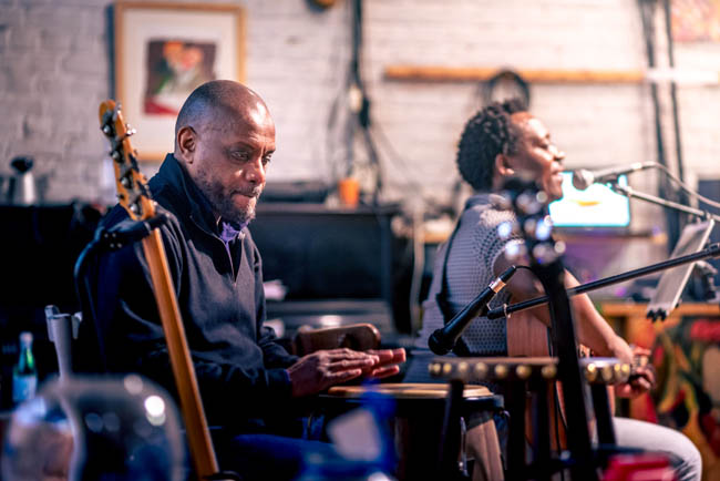 CONCERT: Aimédoh / Photos © 2022 Bert Blondeel in opdracht van Vluchtelingenwerk Vlaanderen