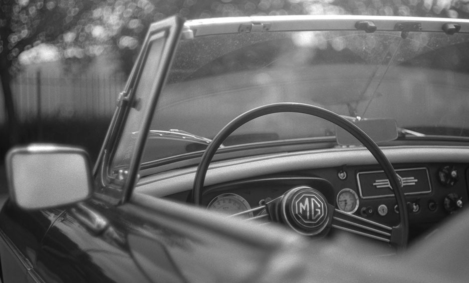 Retro Car Club Thumbnail